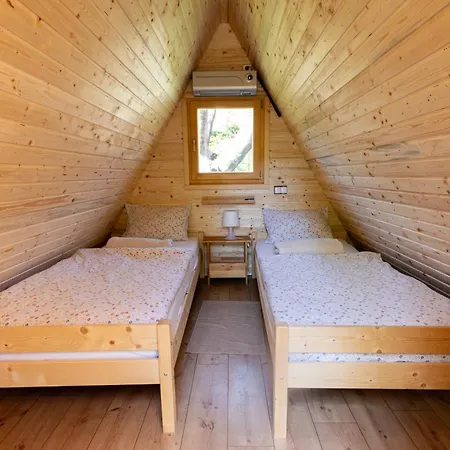 Resort Pod Orehi - Apartma & Glamping Bled Exterior foto