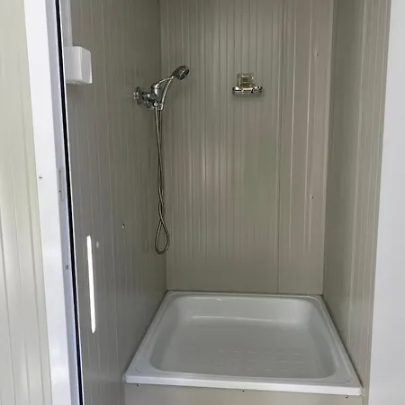 Resort Pod Orehi - Apartma & Glamping Bled Zimmer foto