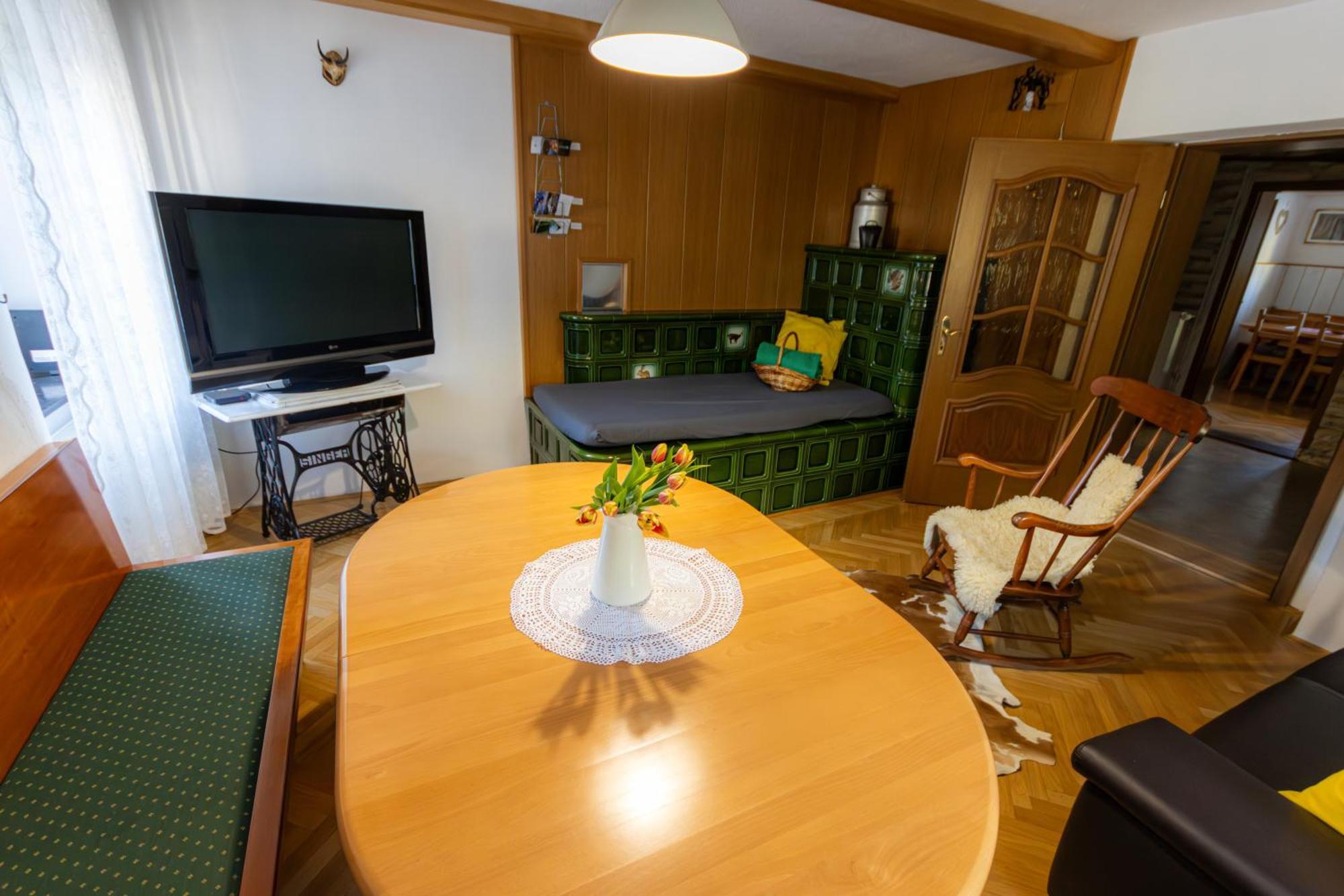 Pod Orehi - Apartma & Glamping * Bled