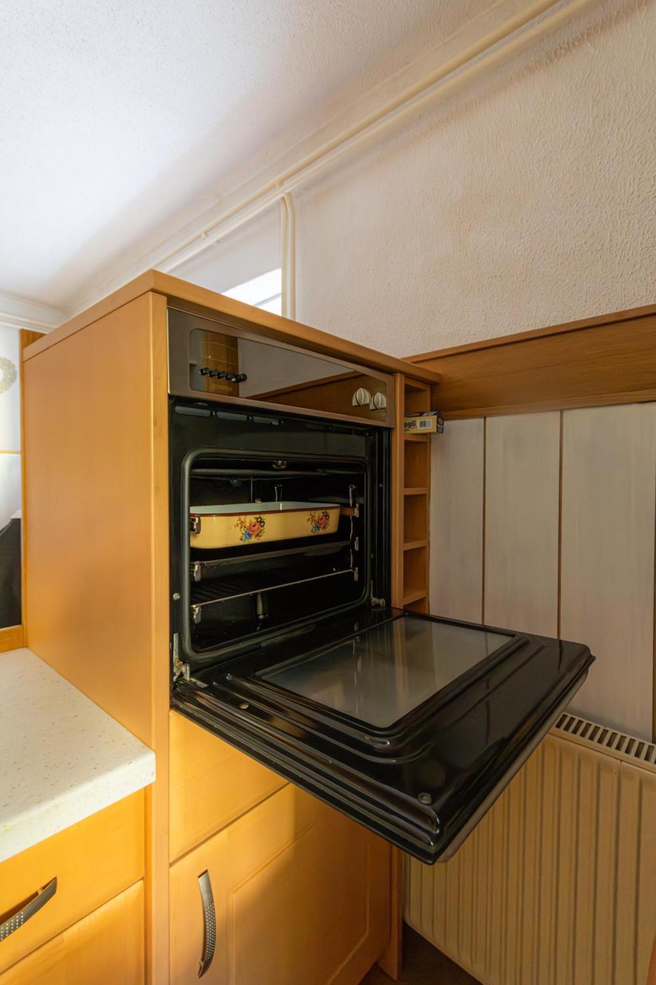 Pod Orehi - Apartma & Glamping Apartment Bled