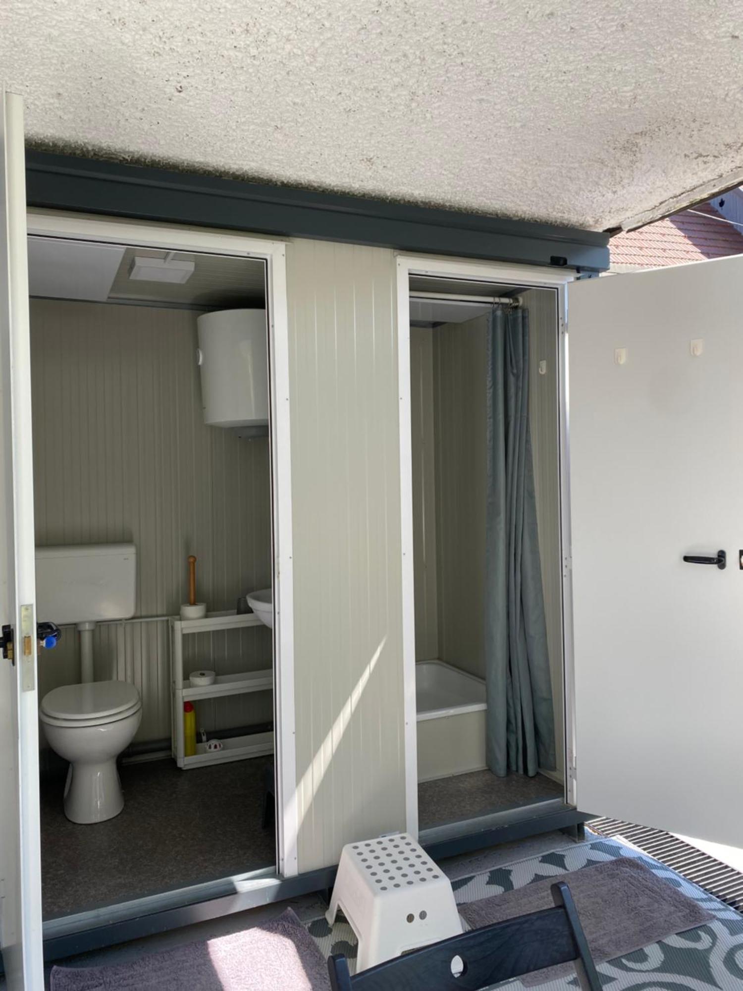Pod Orehi - Apartma & Glamping Apartment Bled