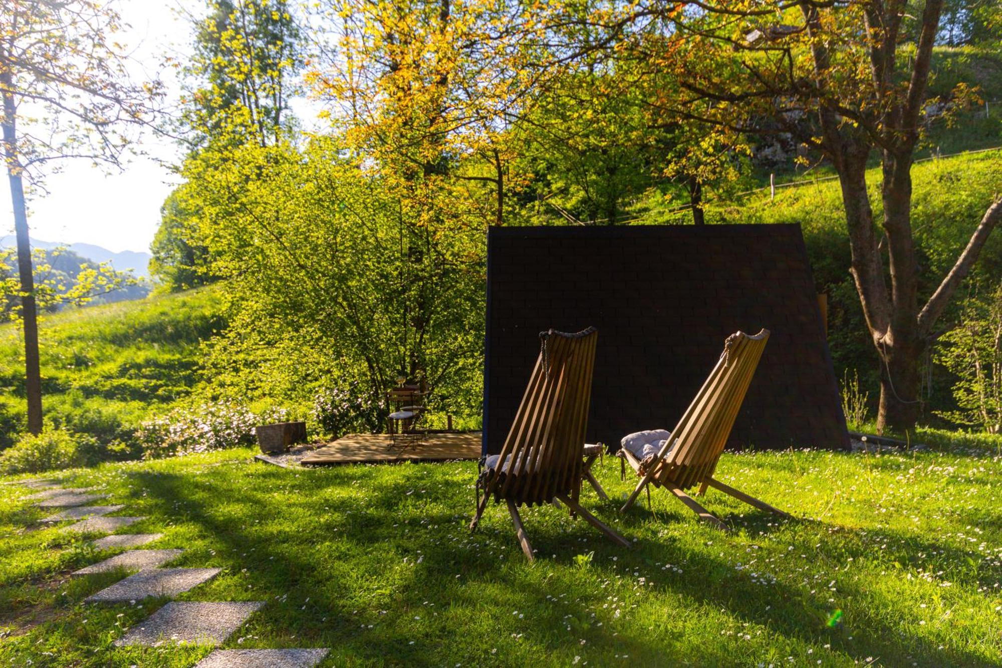 Pod Orehi - Apartma & Glamping
